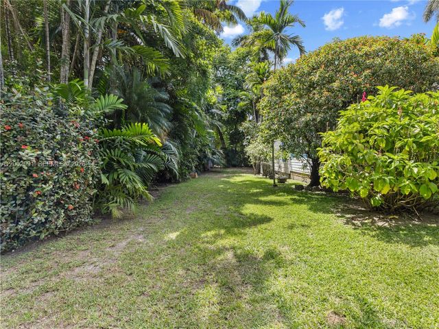 2724 NW 19th Ave, Miami, FL 33142