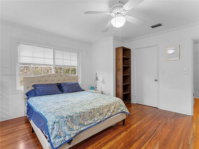 2724 NW 19th Ave, Miami, FL 33142