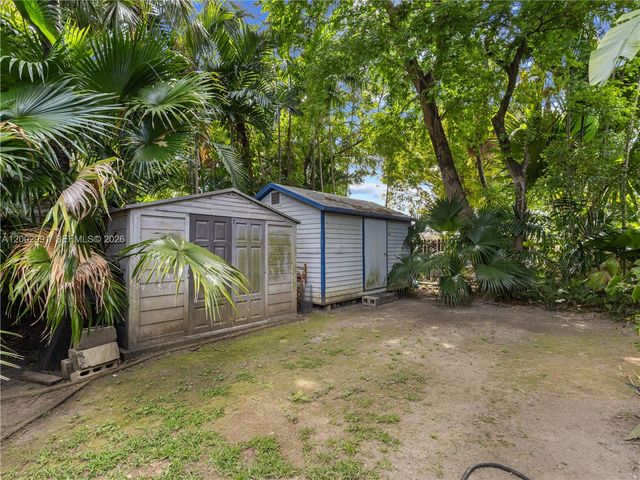 2724 NW 19th Ave, Miami, FL 33142