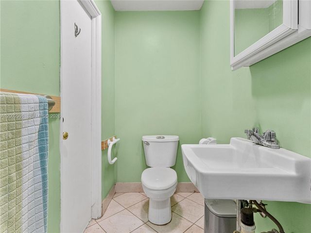 2724 NW 19th Ave, Miami, FL 33142