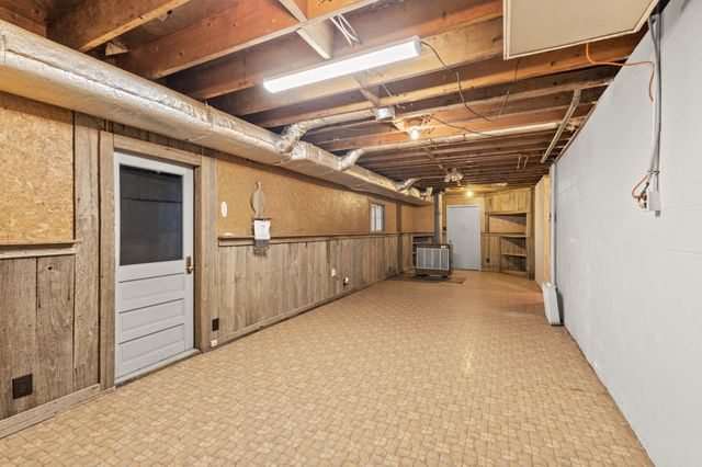 1283 Bandy Rd, Ashland City, TN 37015