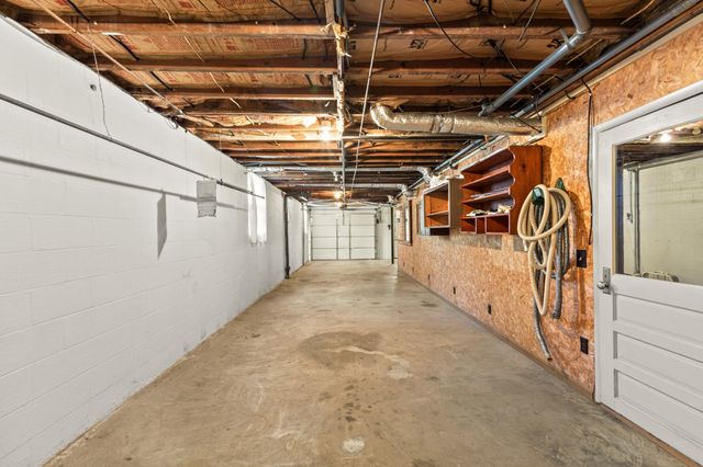 1283 Bandy Rd, Ashland City, TN 37015