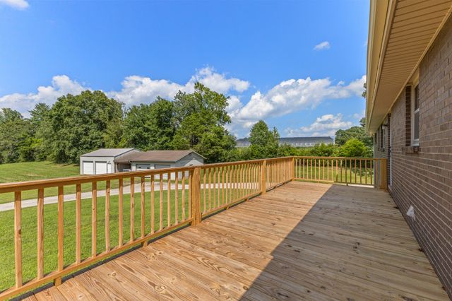 1283 Bandy Rd, Ashland City, TN 37015