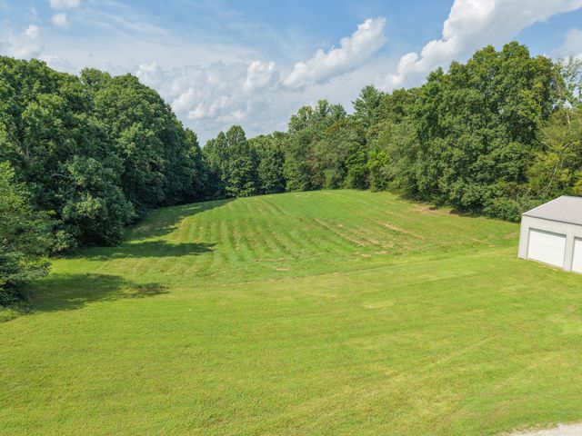 1283 Bandy Rd, Ashland City, TN 37015