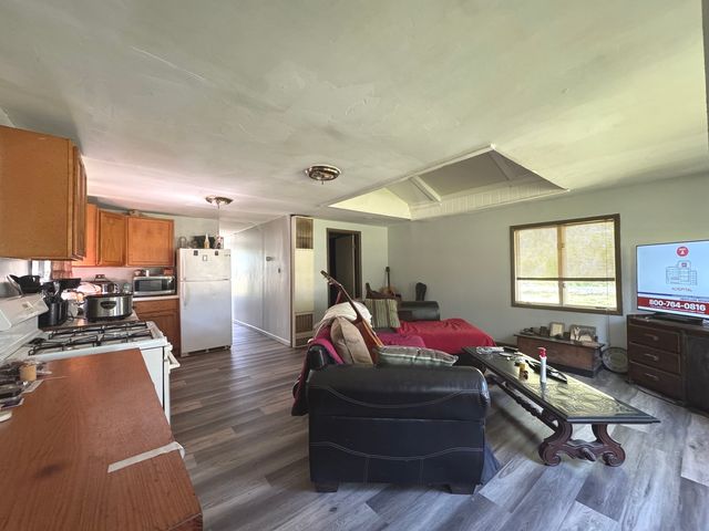 3239 N 17000 E Road, Momence, IL 60954