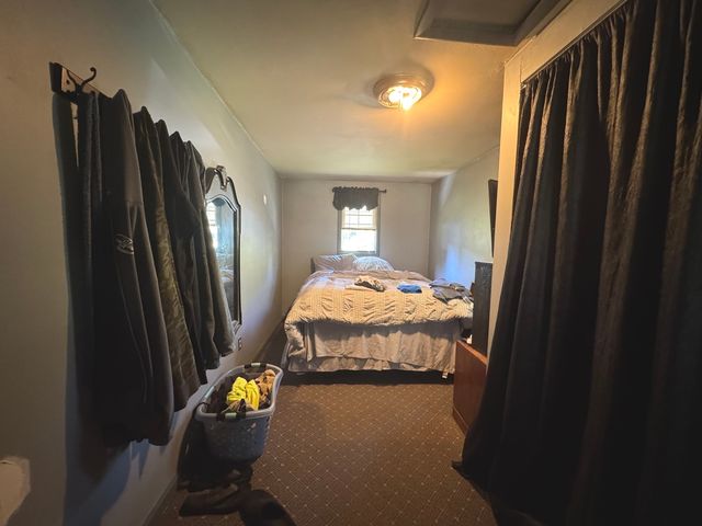 3239 N 17000 E Road, Momence, IL 60954