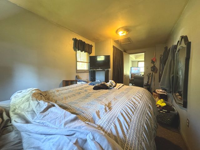 3239 N 17000 E Road, Momence, IL 60954