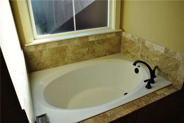 124 Blue Mist Lane, Kathleen, GA 31047