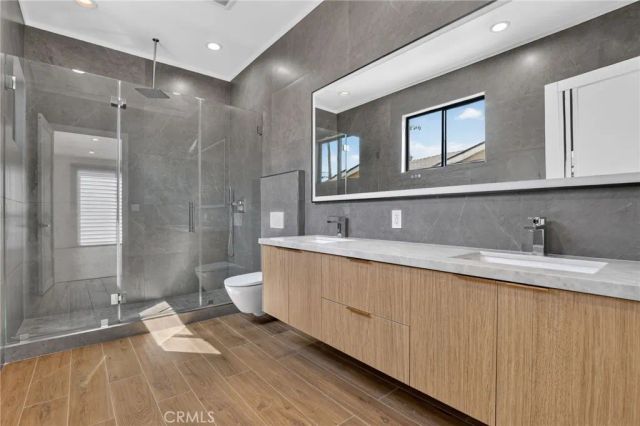 17418 San Jose, Los Angeles, CA 91344