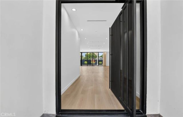 17418 San Jose, Los Angeles, CA 91344