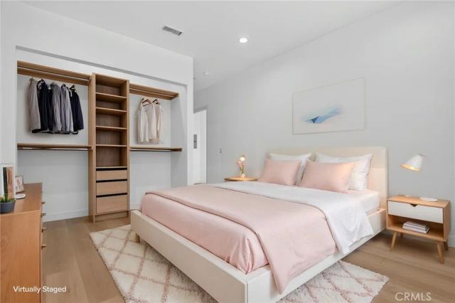 17418 San Jose, Los Angeles, CA 91344