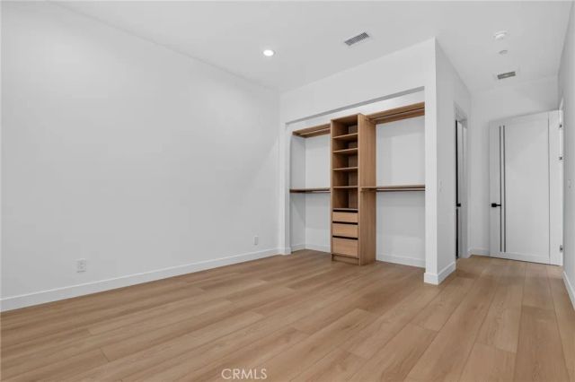 17418 San Jose, Los Angeles, CA 91344