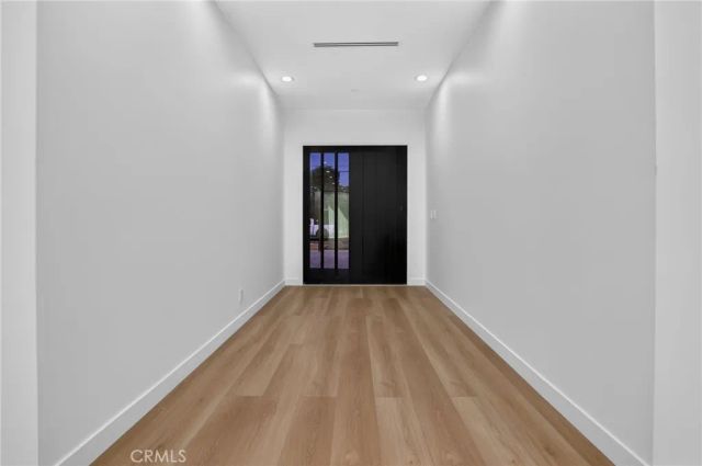 17418 San Jose, Los Angeles, CA 91344