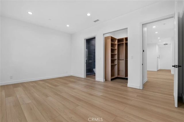 17418 San Jose, Los Angeles, CA 91344