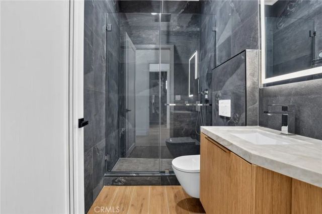 17418 San Jose, Los Angeles, CA 91344