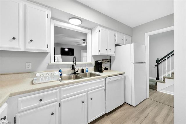 5632 Trafalgar ARCH, Portsmouth, VA 23703