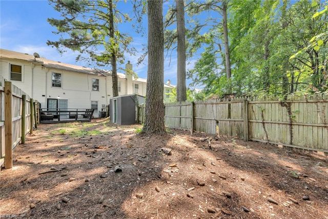 5632 Trafalgar ARCH, Portsmouth, VA 23703