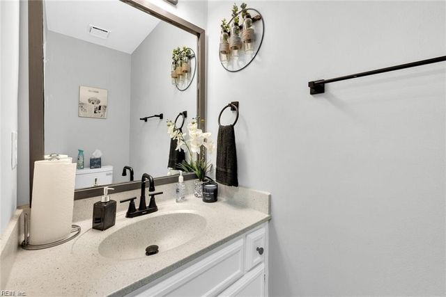 5632 Trafalgar ARCH, Portsmouth, VA 23703