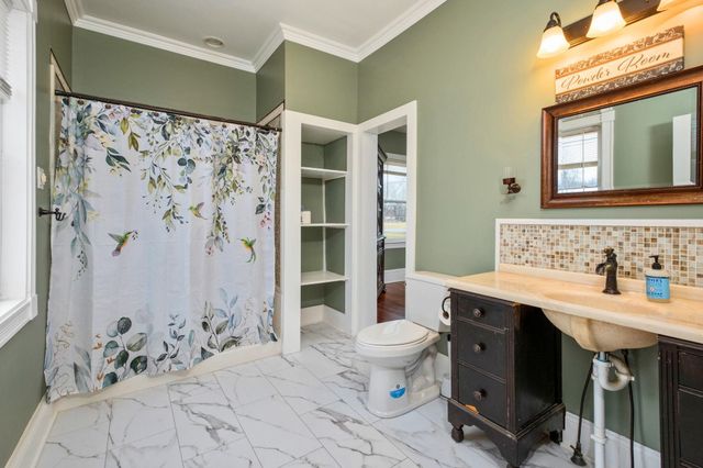 1681 NEW HOPE AND CRIMORA RD, Crimora, VA 24431