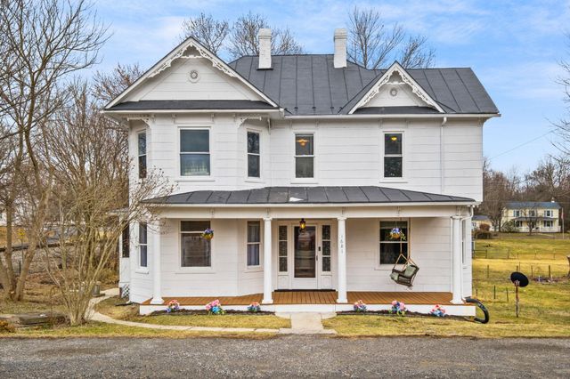 1681 NEW HOPE AND CRIMORA RD, Crimora, VA 24431