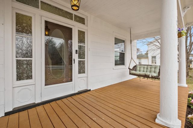 1681 NEW HOPE AND CRIMORA RD, Crimora, VA 24431