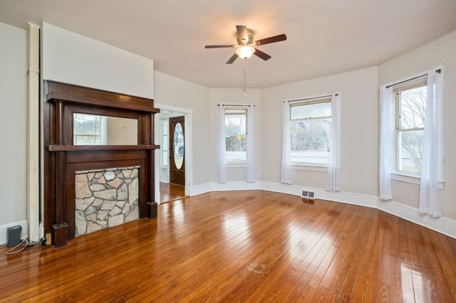 1681 NEW HOPE AND CRIMORA RD, Crimora, VA 24431