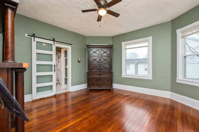 1681 NEW HOPE AND CRIMORA RD, Crimora, VA 24431