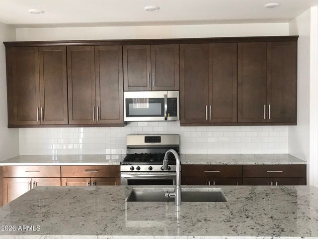 1165 E THOMPSON Way, Chandler, AZ 85286
