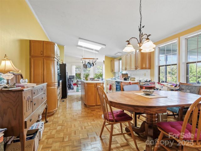 35 Mountaineer Lane 8, Burnsville, NC 28714