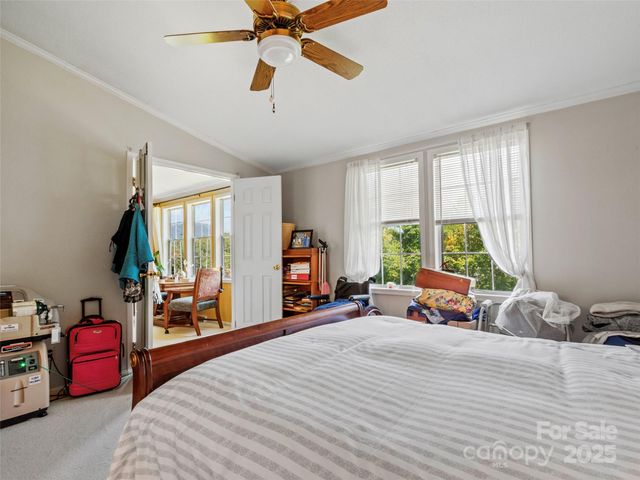 35 Mountaineer Lane 8, Burnsville, NC 28714