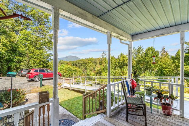 35 Mountaineer Lane 8, Burnsville, NC 28714