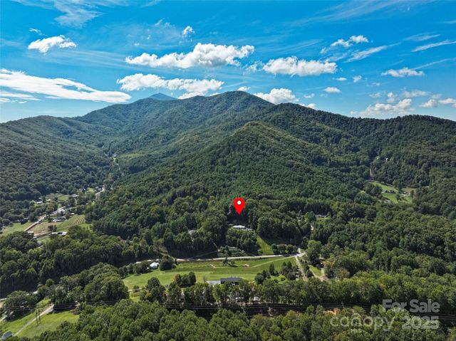 35 Mountaineer Lane 8, Burnsville, NC 28714