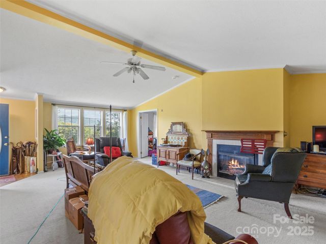 35 Mountaineer Lane 8, Burnsville, NC 28714