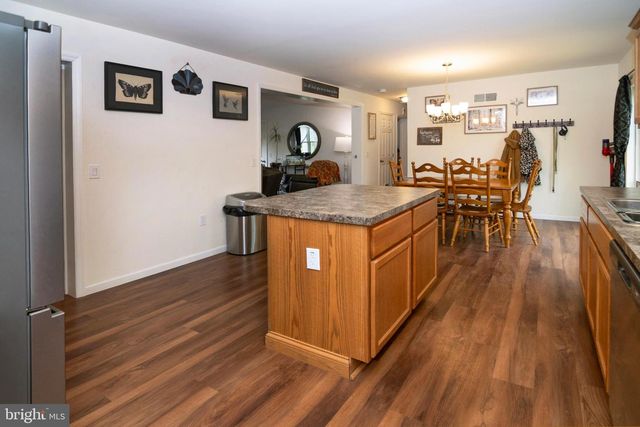 31 DAWSON DR, Bridgeton, NJ 08302