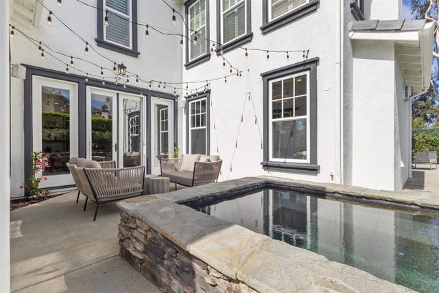 1035 Sagebrush, Carlsbad, CA 92011