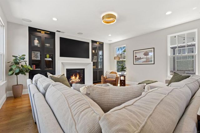 1035 Sagebrush, Carlsbad, CA 92011
