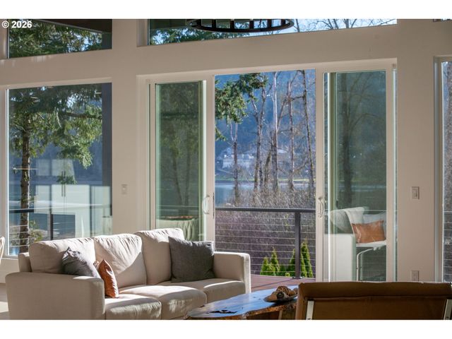 19697 Se COTTONWOOD St, Milwaukie, OR 97267
