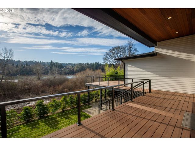 19697 Se COTTONWOOD St, Milwaukie, OR 97267