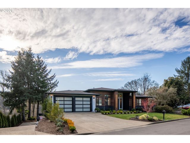 19697 Se COTTONWOOD St, Milwaukie, OR 97267