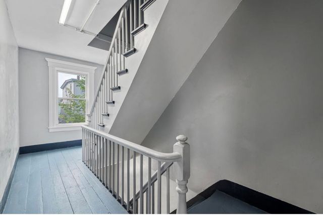 320 Cedar Street, Manchester, NH 03013