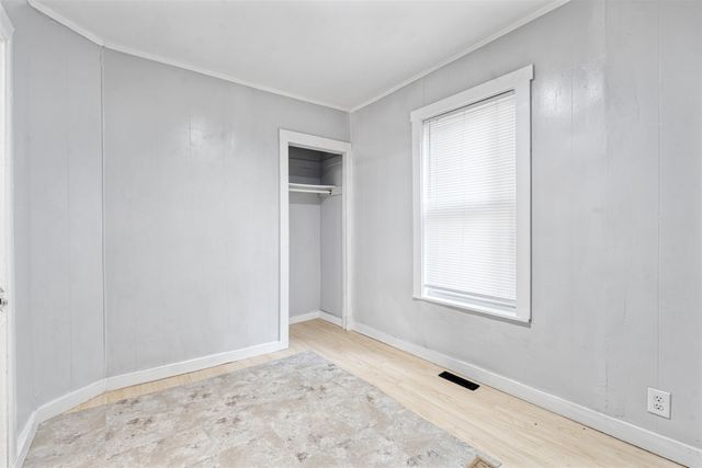 320 Cedar Street, Manchester, NH 03013