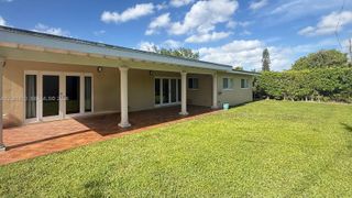 8820 SW 43rd Ter, Miami, FL 33165
