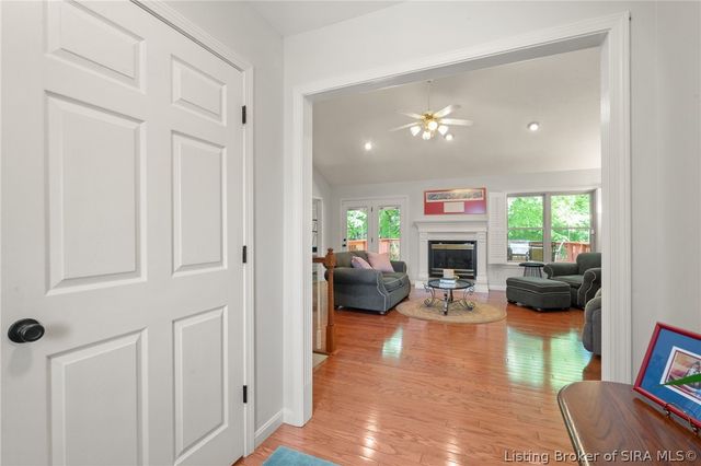 1056 Brookstone Court, Georgetown, IN 47122
