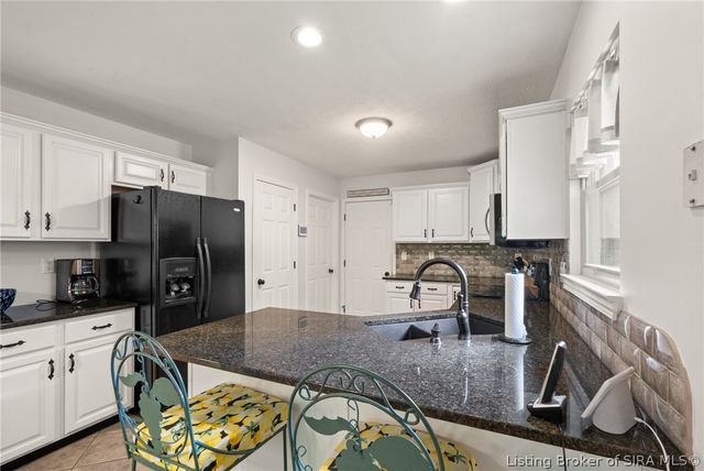 1056 Brookstone Court, Georgetown, IN 47122