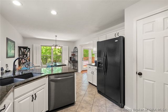 1056 Brookstone Court, Georgetown, IN 47122