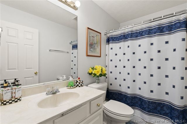 1056 Brookstone Court, Georgetown, IN 47122