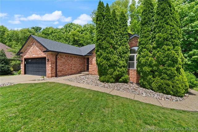 1056 Brookstone Court, Georgetown, IN 47122