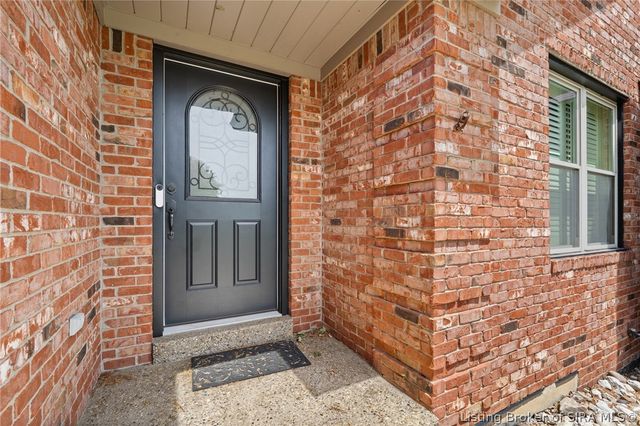 1056 Brookstone Court, Georgetown, IN 47122
