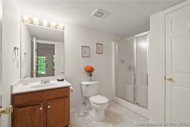 1056 Brookstone Court, Georgetown, IN 47122