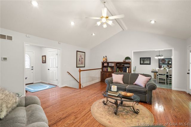 1056 Brookstone Court, Georgetown, IN 47122